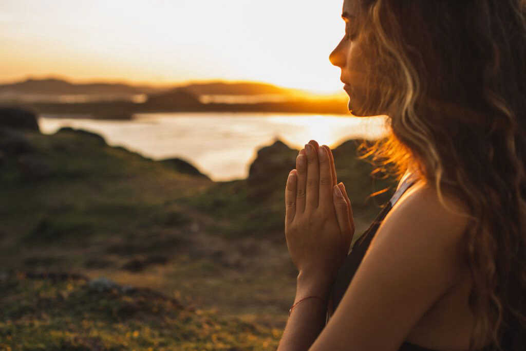 diana, Online Psychic Reader — Sanctuary