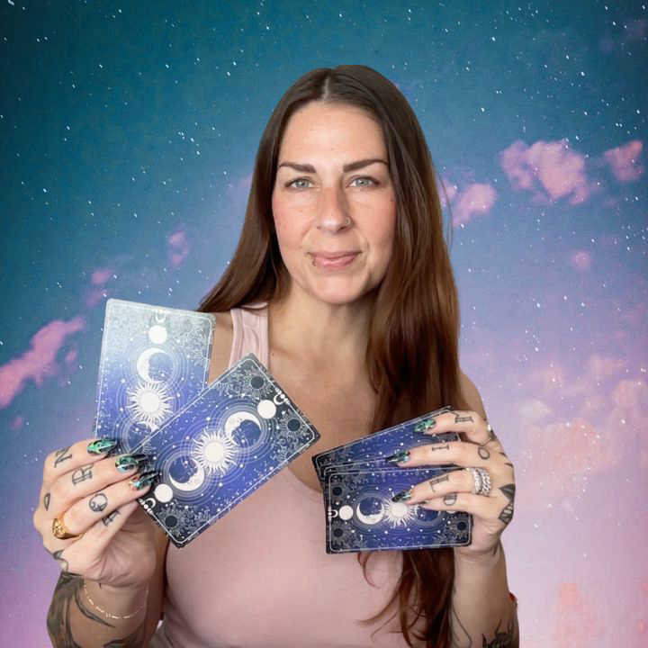 nyx-tarot, Online Psychic Reader — Sanctuary